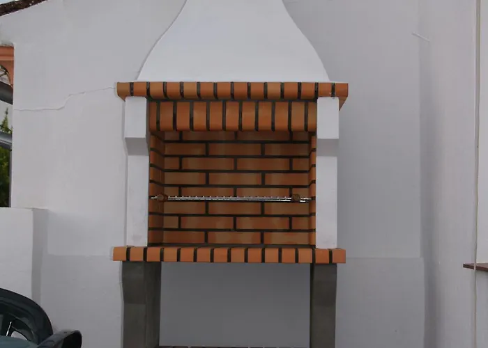 Casa De Abajo