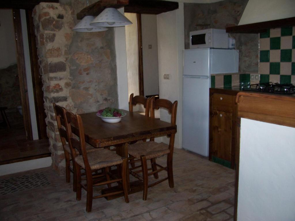 Casa De Abajo Holiday home Prado Del Rey